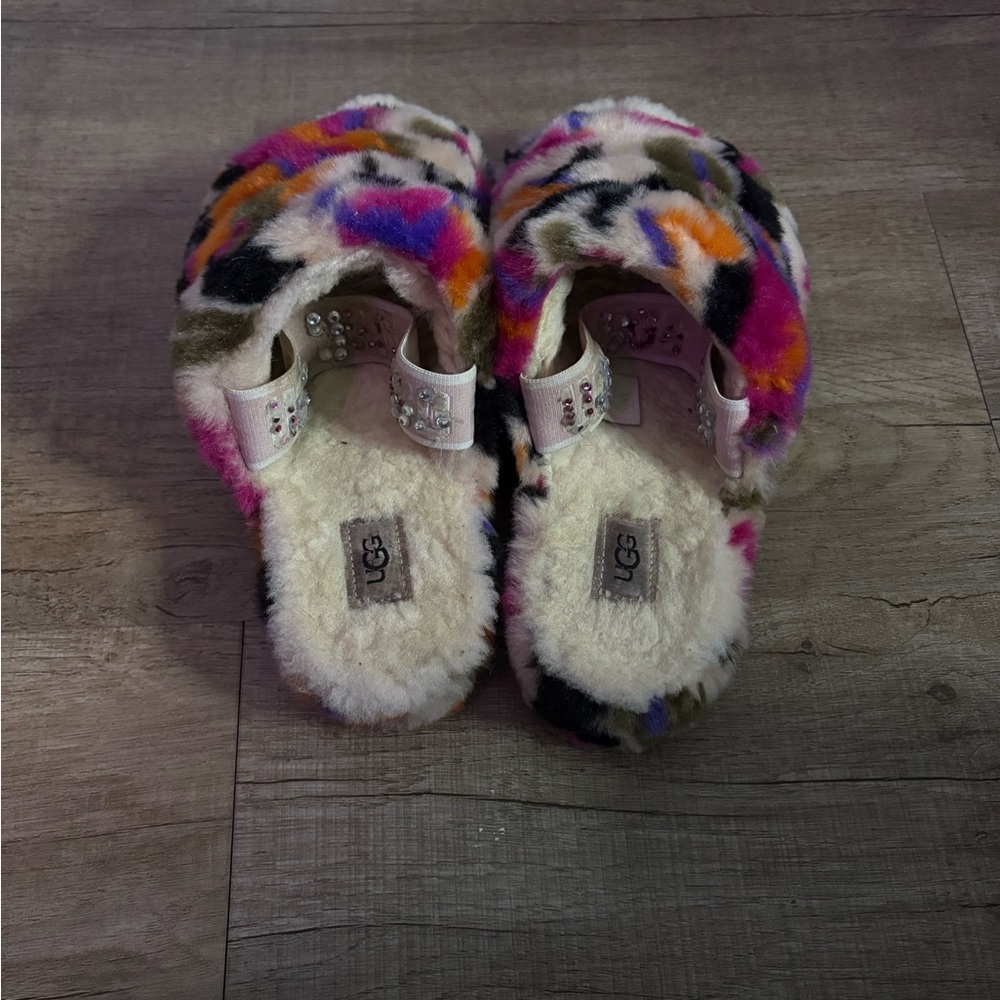 UGG Multicolor Fluffy Slippers